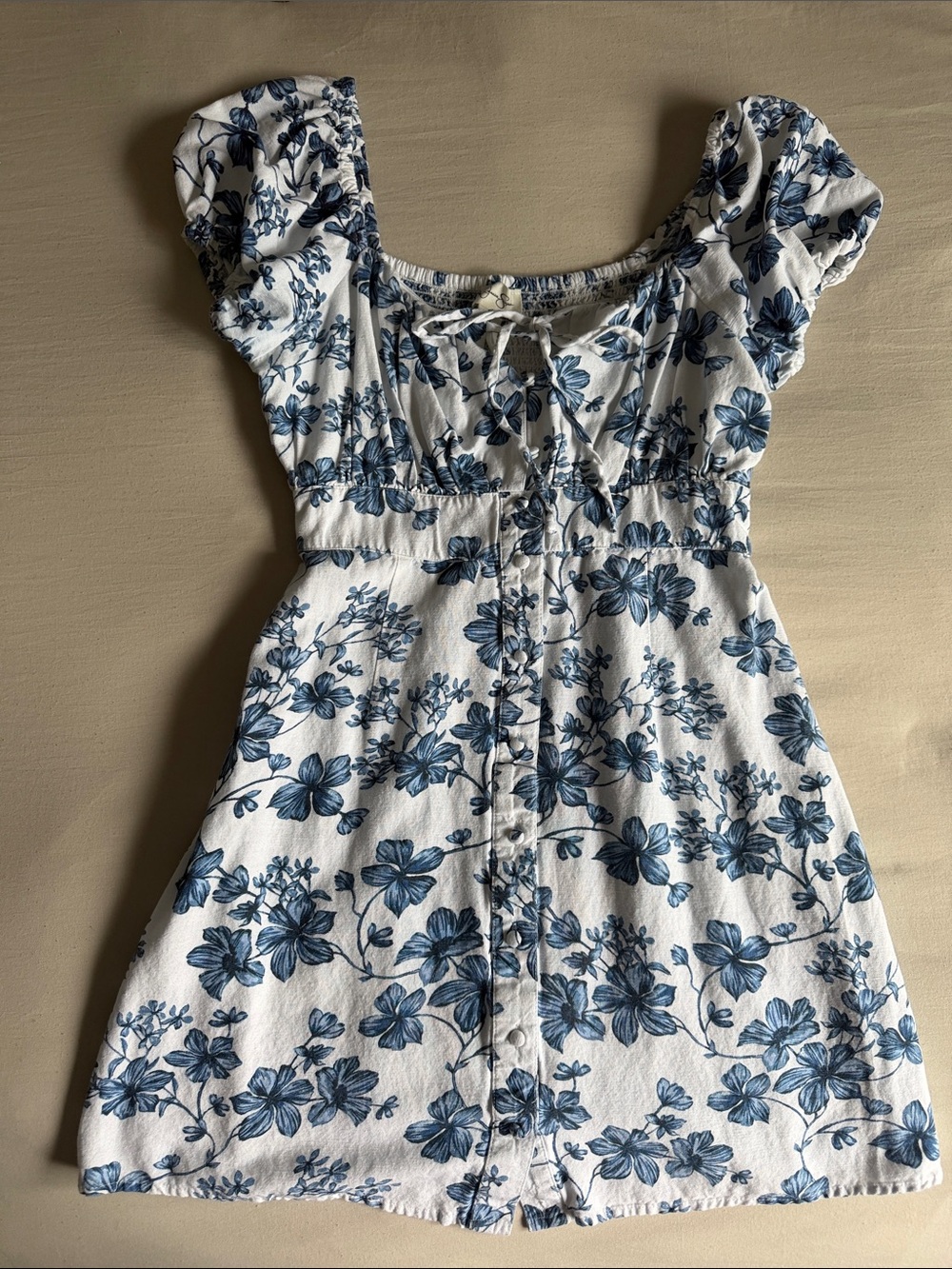 Jessica Simpson White Dress with Blue Floral Print